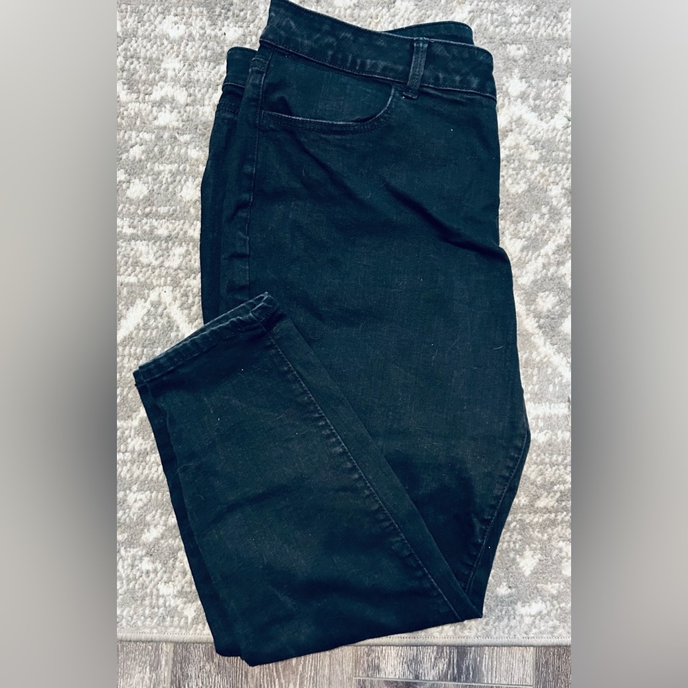 Maurice’s black jeans